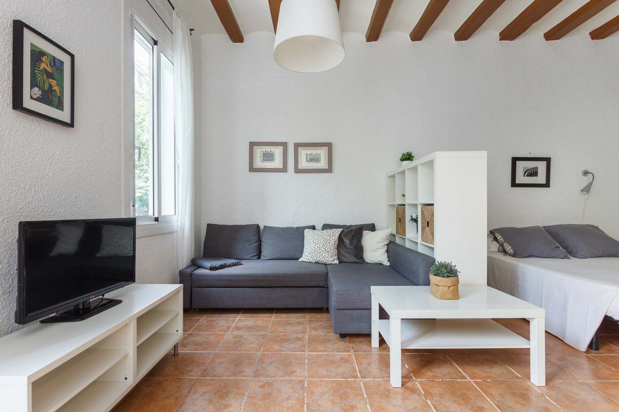 Flateli Borrell Apartment *